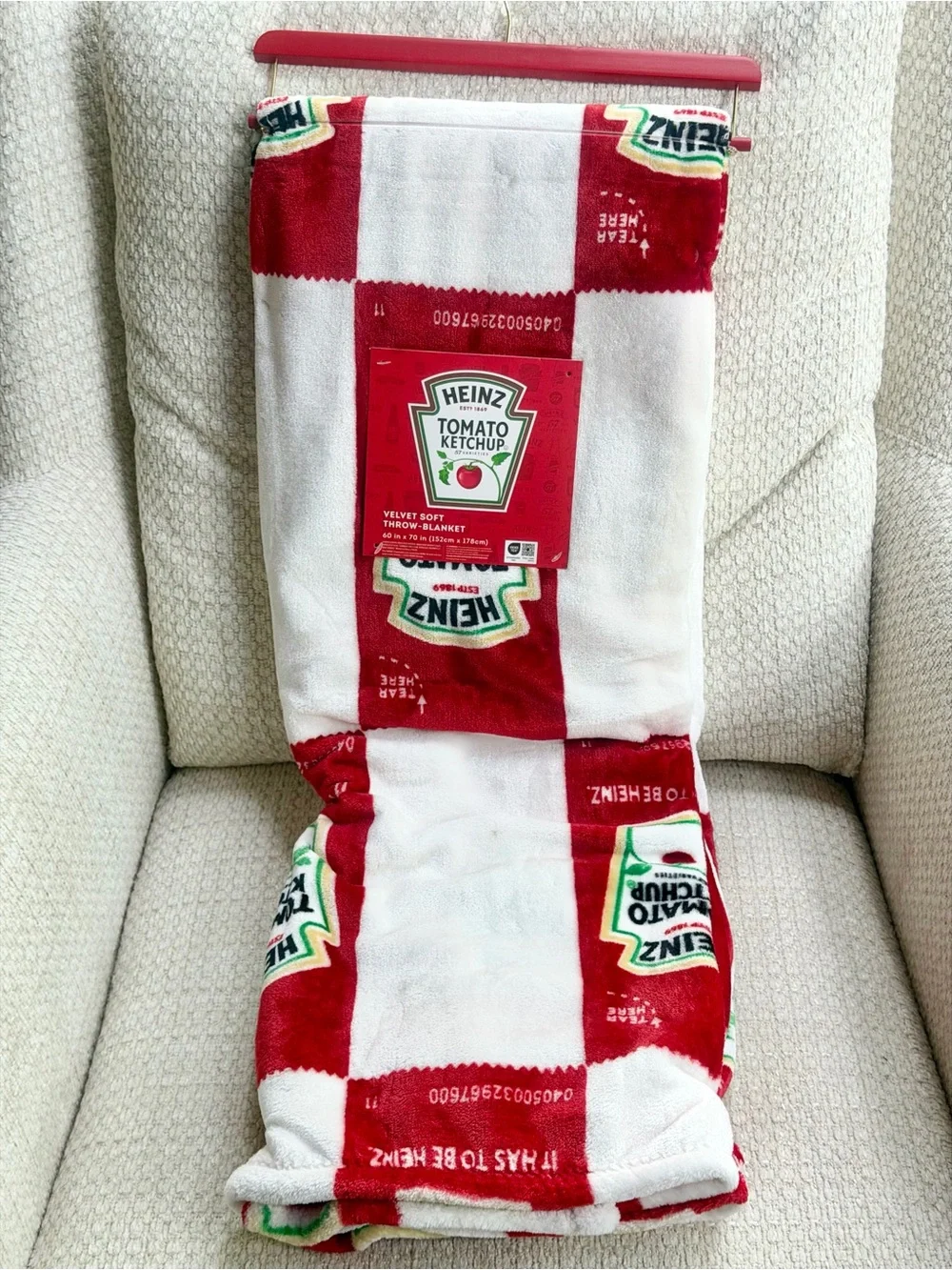 Heinz Tomato Ketchup Plush Throw Blanket 60x70 Red White Funny Gift Picnic NWT